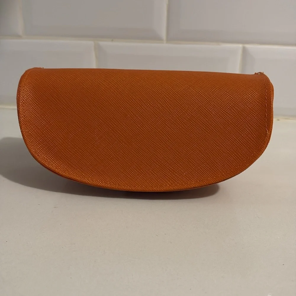 Tory Burch Sunglasses Case Only Size OS